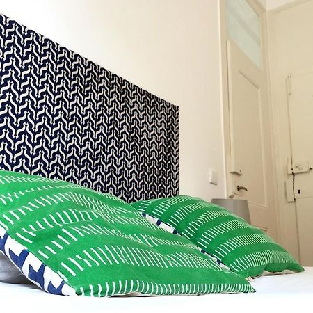 The Color Hostel Lisbon Exterior photo