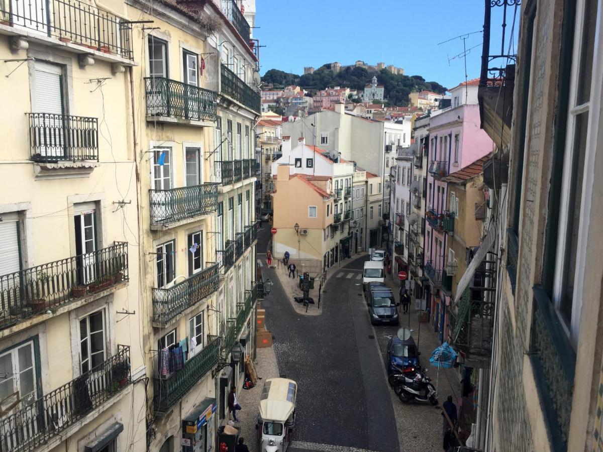 The Color Hostel Lisbon Exterior photo